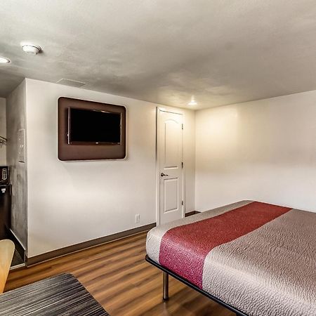 Motel 6 Elizabeth Nj Newark Liberty Intl Airport Extérieur photo