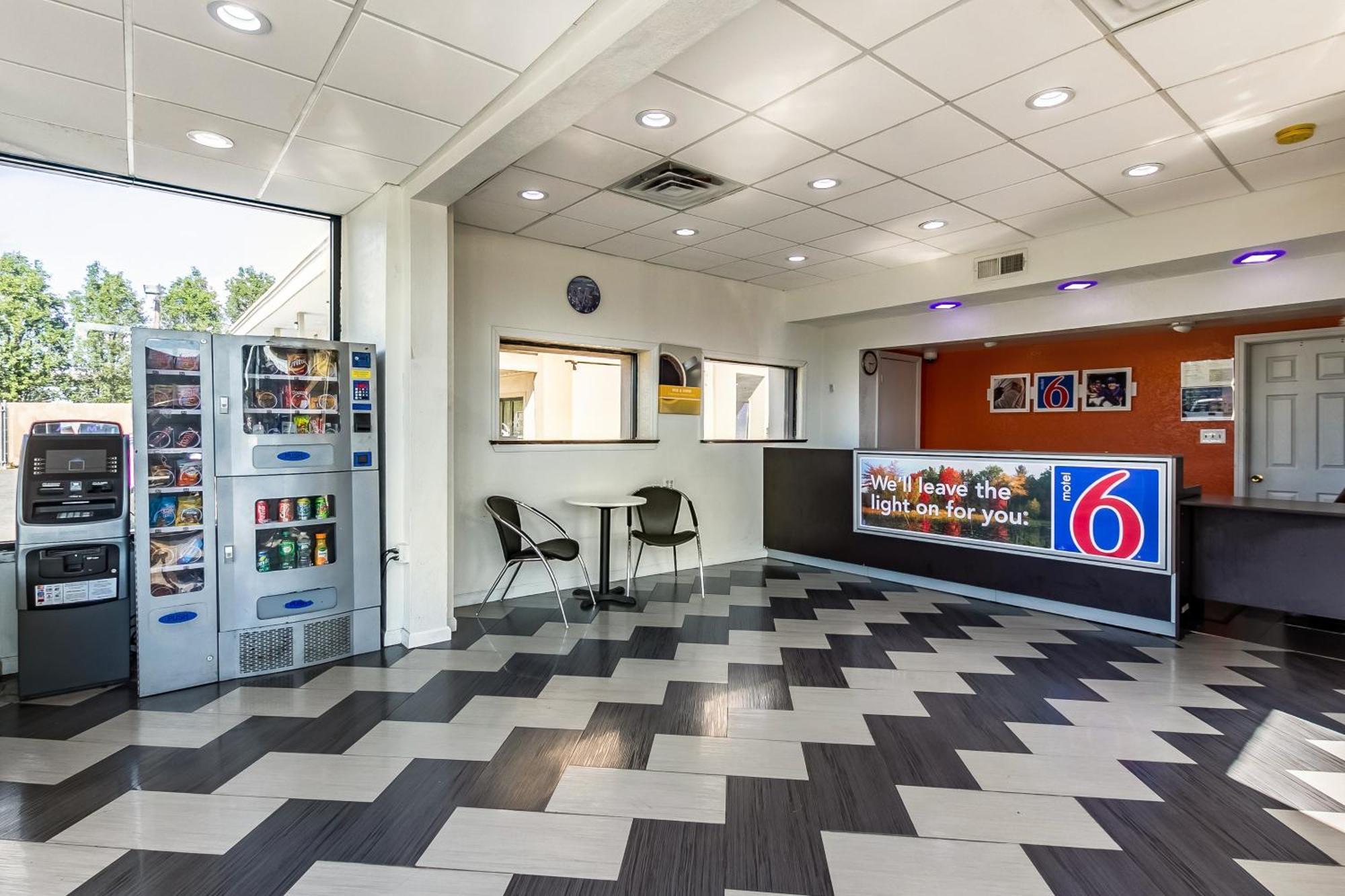 Motel 6 Elizabeth Nj Newark Liberty Intl Airport Extérieur photo